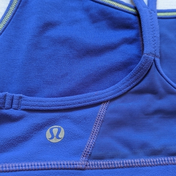 LULULEMON Flow Y Bra IV Size 4 - Picture 9 of 9